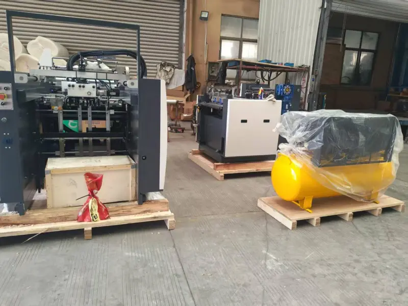 కొత్త స్టార్ YFMA-760 ఆటోమేటిక్ ప్రీ-కోటింగ్ లామినేటింగ్ మెషిన్ త్వరలో సౌదీ అరేబియాలోని కస్టమర్‌కు రవాణా చేయబడుతుంది.