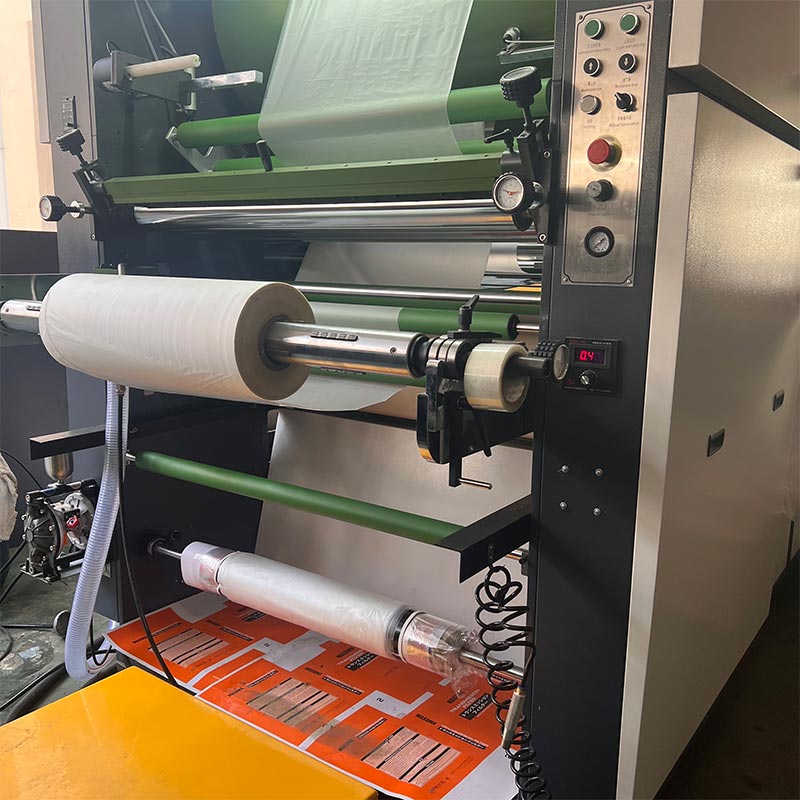 FHS-1050/1300 కోల్డ్ మరియు హాట్ లామినేటింగ్ మెషిన్