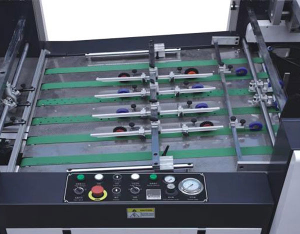 Automatic Embossing Laminating Machine